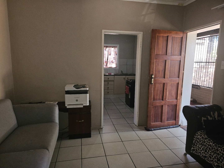 2 Bedroom Property for Sale in Floors Northern Cape